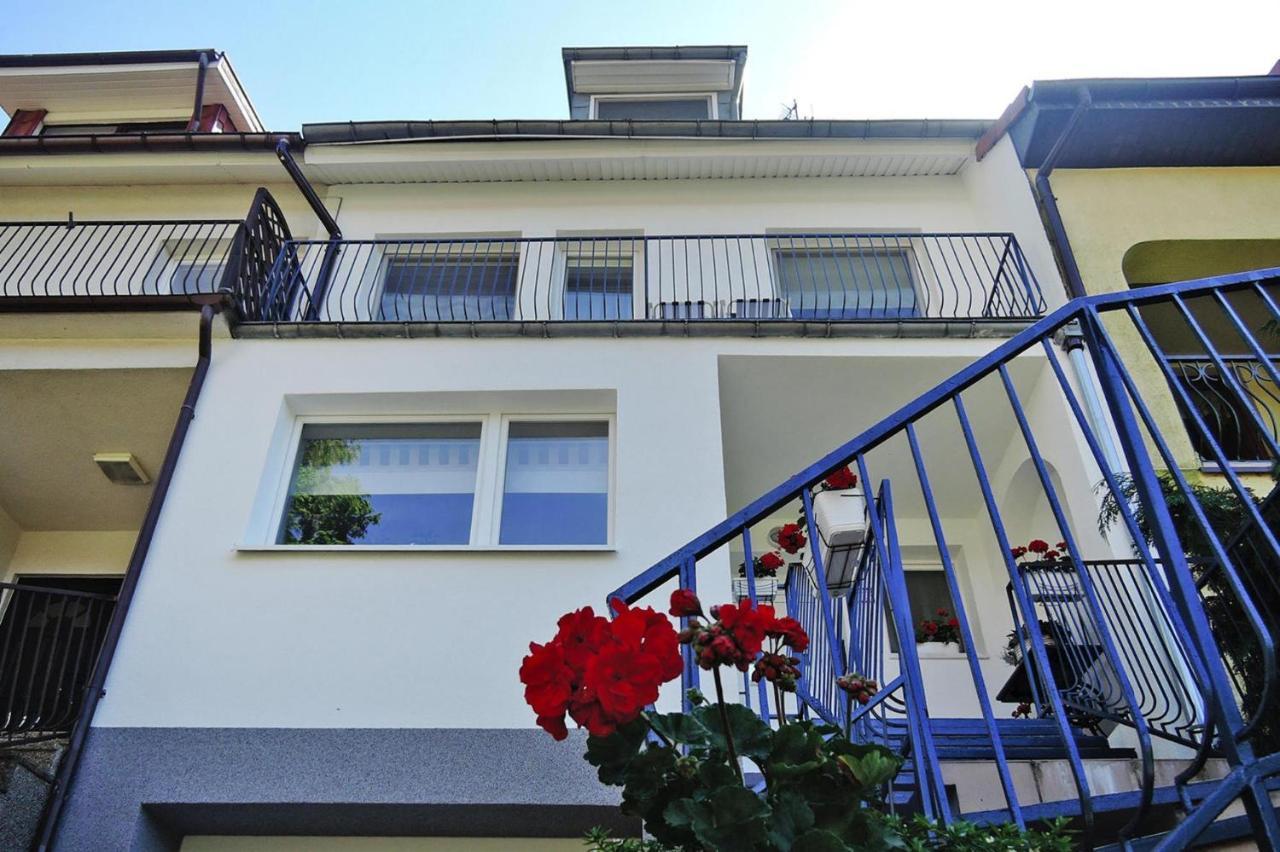 Terraced Modern House In Miedzyzdroje Villa Exterior photo